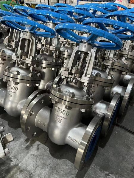 Shanghai Jianggong Valve Manufacturing Co., Ltd. สายการผลิตของผู้ผลิต